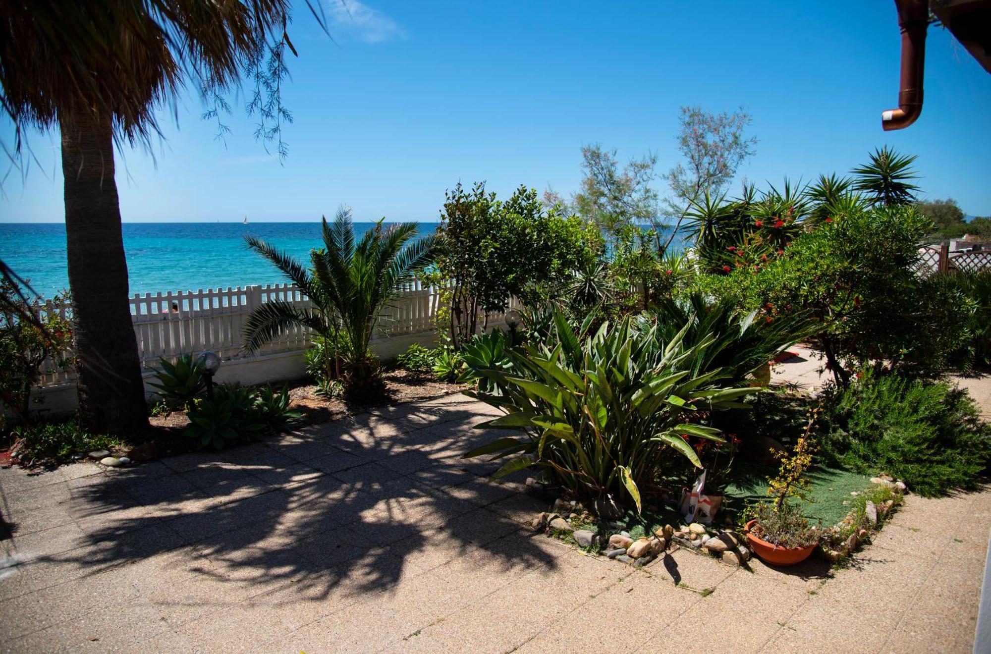 Villa By The Beach Sant'Andrea  Exterior foto